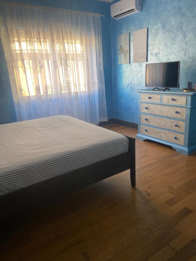 לידו די אוסטיה C&E Suites Roma מראה חיצוני תמונה