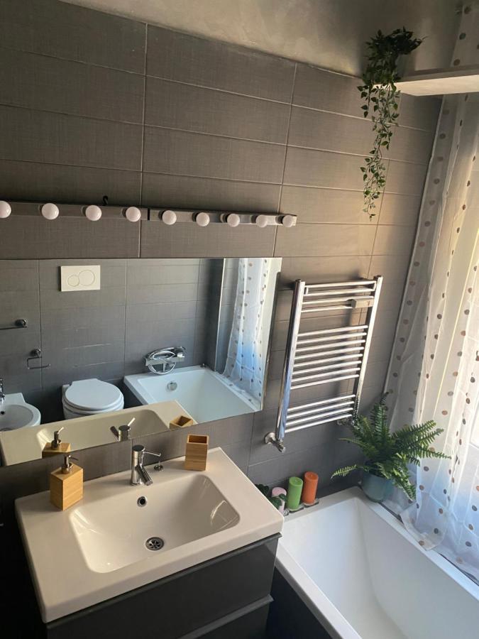 לידו די אוסטיה C&E Suites Roma מראה חיצוני תמונה